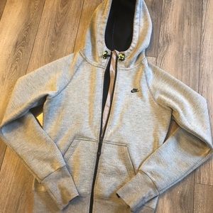 ***SOLD***Nike sportswear zip up hoodie size small